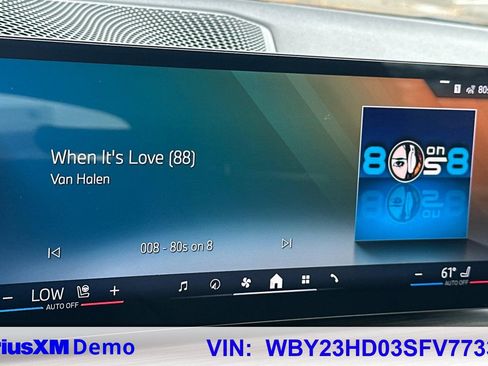 Used 2025 BMW i4 eDrive40 w/ Premium Package image 40