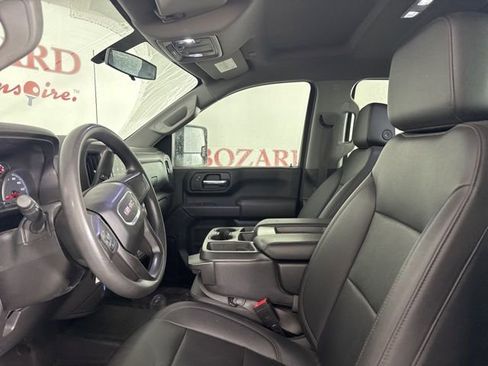 Used 2021 GMC Sierra 2500 4x4 Double Cab w/ Gooseneck/5TH Wheel Package image 11