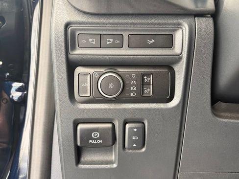 Used 2024 Ford F150 Lariat w/ Equipment Group 502A High AWD/4WD image 32