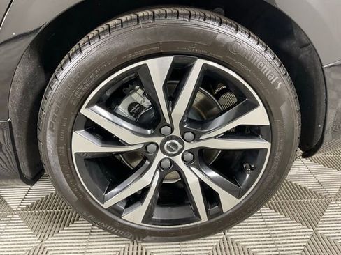 Used 2024 Volvo S60 B5 Core FWD image 30