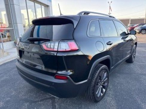 Used 2021 Jeep Cherokee Latitude Lux 80th Anniv w/ Quick Order Package 26U 80TH image 3