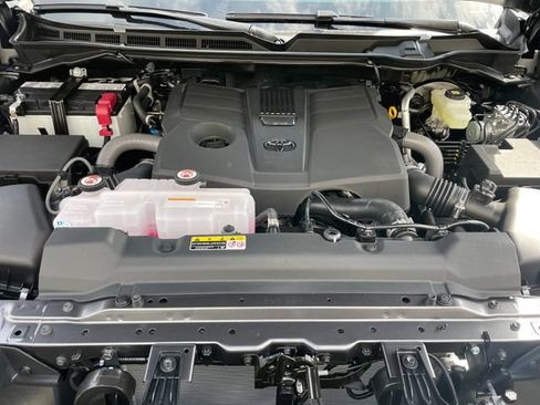 New 2026 Toyota Tundra Platinum AWD/4WD image 24