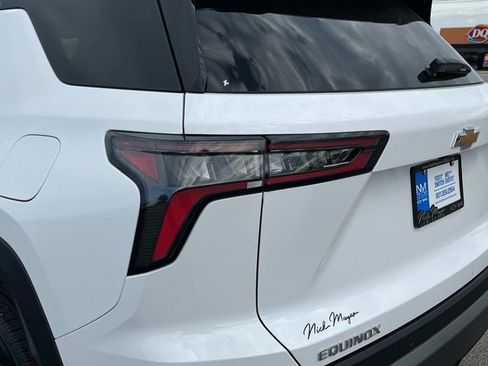Certified 2026 Chevrolet Equinox LT FWD image 13