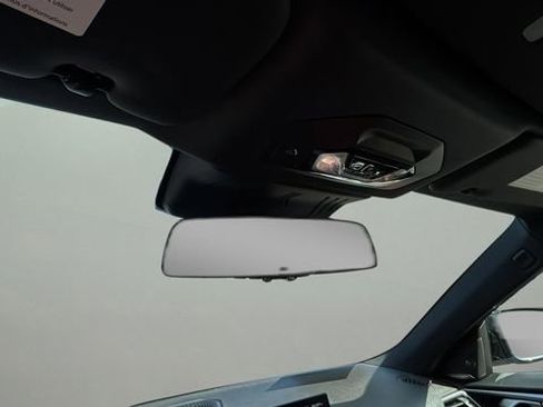 Used 2024 BMW M4 xDrive Competition image 25