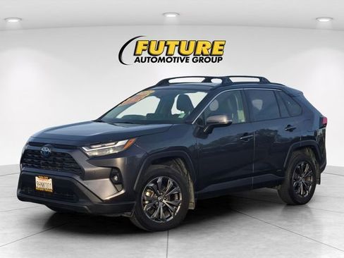 Certified 2023 Toyota RAV4 XLE Premium image 10
