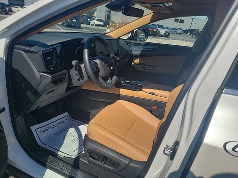 Used 2025 Lexus NX 350h AWD w/ Accessory Package (2T) image 8