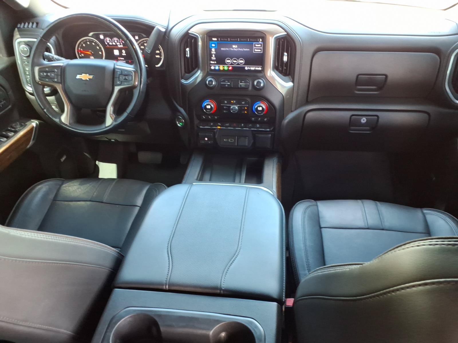 Used 2023 Chevrolet Silverado 2500 High Country w/ Z71 Off-Road Package AWD/4WD image 17