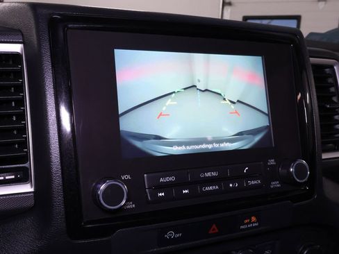 Used 2024 Nissan Frontier SV w/ SV Convenience Package image 27