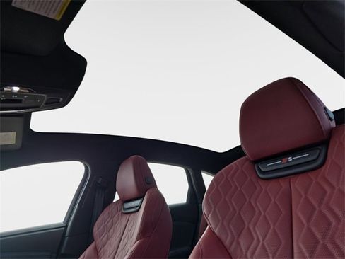 Certified 2025 Audi S6 e-tron Premium Plus w/ Premium Plus image 33