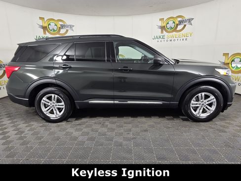 Used 2023 Ford Explorer XLT w/ Equipment Group 202A AWD/4WD image 10