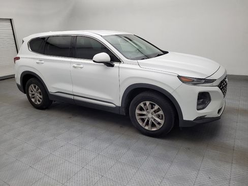 Used 2019 Hyundai Santa Fe SEL image 11
