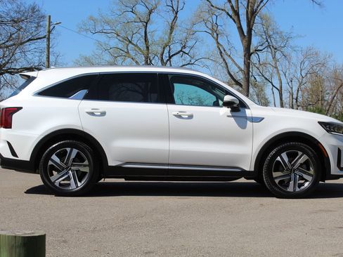 Used 2023 Kia Sorento SX Prestige AWD/4WD image 8