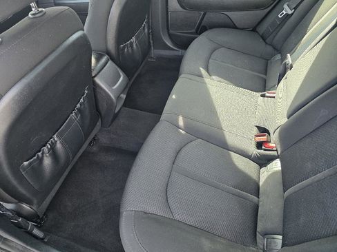 Used 2017 Kia Optima LX image 8