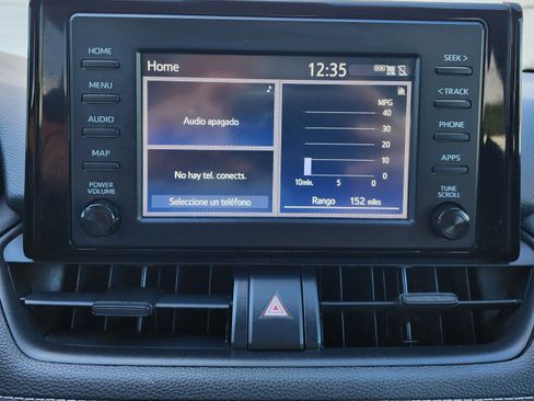 Used 2019 Toyota RAV4 LE image 19