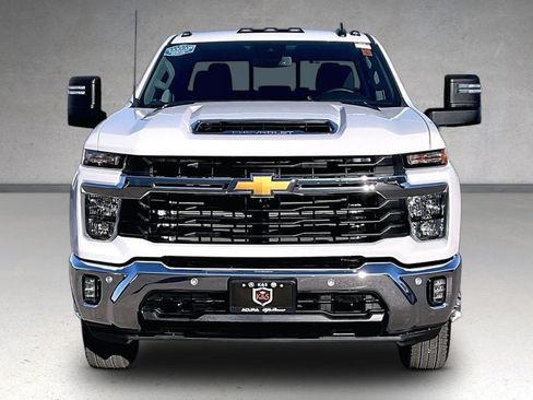 Used 2025 Chevrolet Silverado 3500 LT w/ Safety Package AWD/4WD image 3