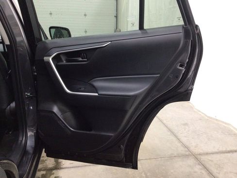 Used 2024 Toyota RAV4 LE image 28