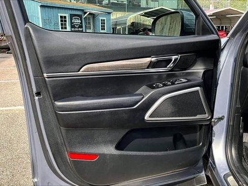 Used 2021 Kia Telluride EX w/ EX Premium Package image 24