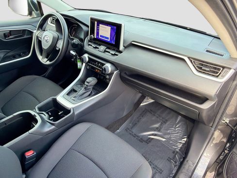 Used 2024 Toyota RAV4 LE image 13