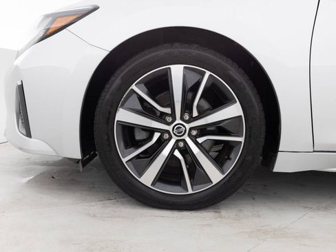 Used 2020 Nissan Maxima 3.5 SV w/ Floor Mat Group FWD image 17