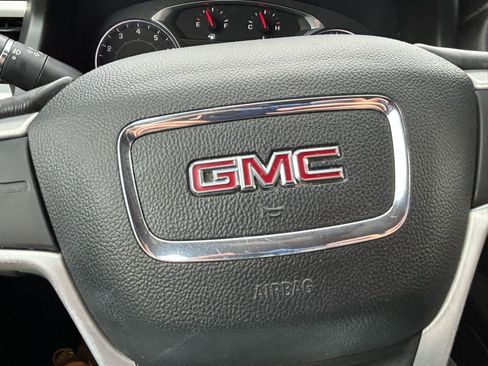 Used 2018 GMC Acadia SLT AWD/4WD image 21