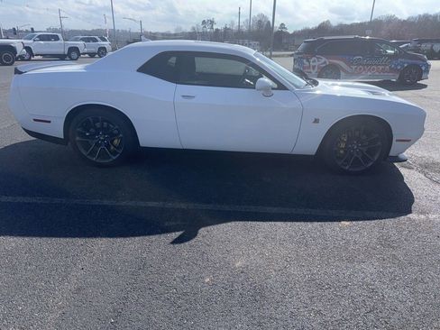 Used 2021 Dodge Challenger R/T Scat Pack image 2