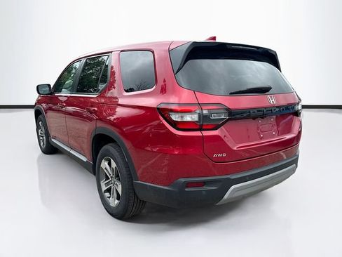 Used 2025 Honda Pilot EX-L image 5