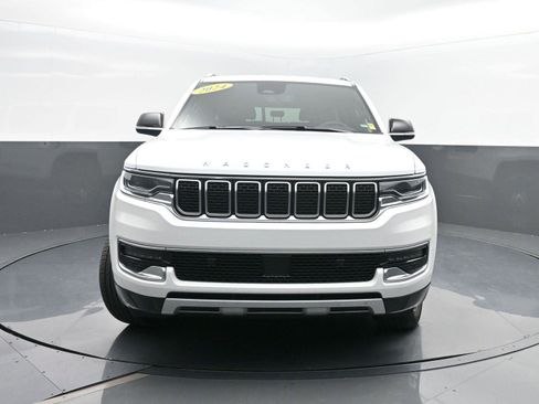 Used 2024 Jeep Wagoneer Series II image 45