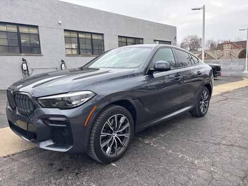 Used 2022 BMW X6 xDrive40i w/ M Sport Package image 1