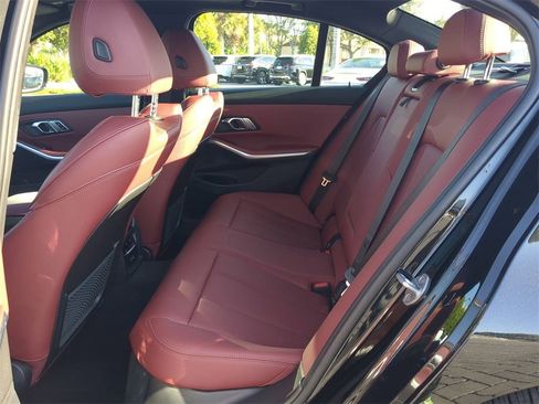 Certified 2023 BMW 330i Sedan w/ Premium Package image 15