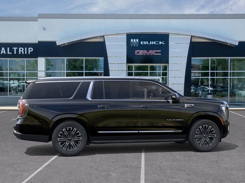 New 2026 GMC Yukon XL Elevation image 7