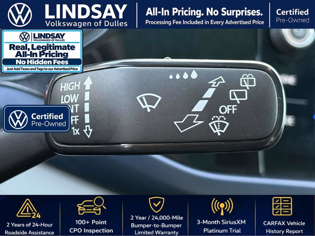 Certified 2023 Volkswagen Taos SE w/ Panoramic Sunroof Package AWD/4WD image 25