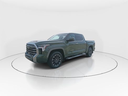 Used 2023 Toyota Tundra Limited AWD/4WD image 4