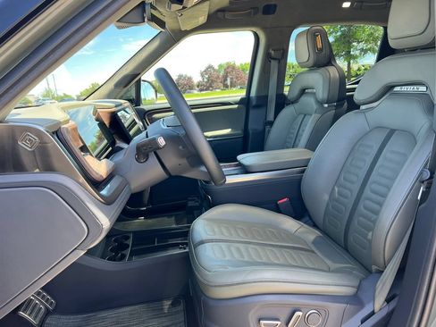 Used 2022 Rivian R1T Launch Edition AWD/4WD image 4