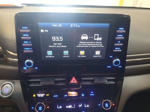 Used 2020 Hyundai Ioniq Blue image 25