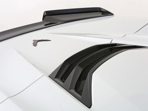 Used 2025 Chevrolet Corvette Z06 w/ Stealth Interior Trim Package RWD image 16