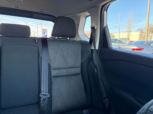 Used 2025 Nissan Rogue SV AWD/4WD image 33