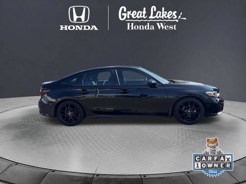 Used 2025 Honda Civic Sport image 8