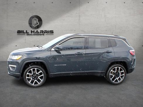 Used 2018 Jeep Compass Limited image 2