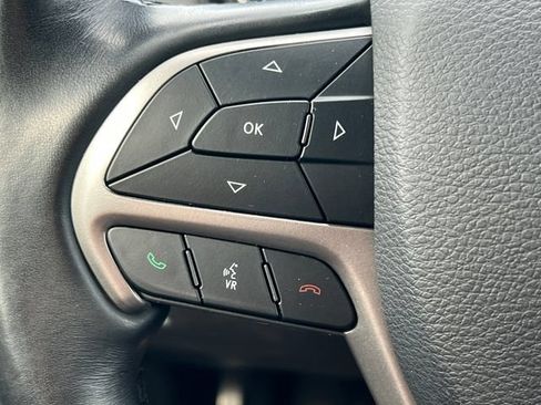 Used 2020 Jeep Grand Cherokee High Altitude AWD/4WD image 21