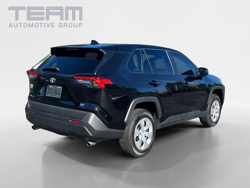 Used 2025 Toyota RAV4 LE image 7