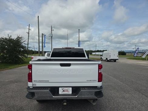 Used 2025 Chevrolet Silverado 2500 LT AWD/4WD image 8