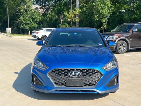 Used 2018 Hyundai Sonata Sport FWD image 2