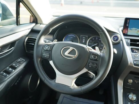 Used 2018 Lexus NX 300h AWD image 15