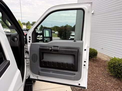Used 2016 Ford F450 XL w/ Power Equipment Group AWD/4WD image 33