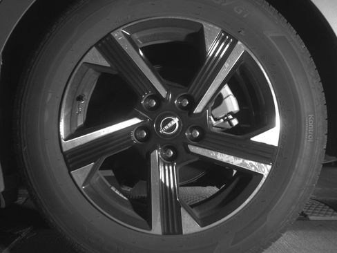 Used 2025 Nissan Sentra SV image 14