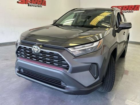 Used 2025 Toyota RAV4 XLE w/ Convenience Package FWD image 7