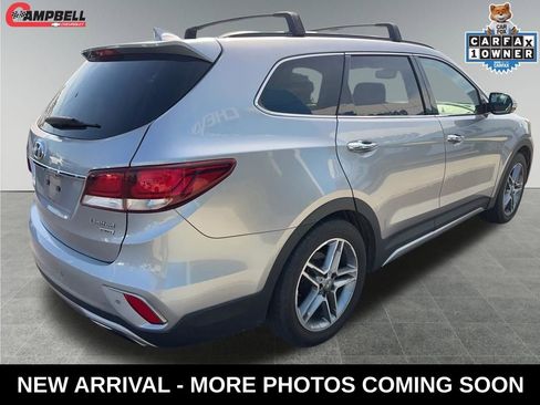 Used 2017 Hyundai Santa Fe Limited image 5