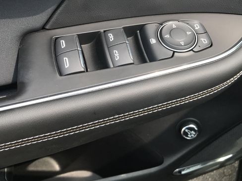 Used 2026 Buick Envision Sport Touring AWD/4WD image 13