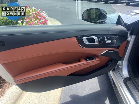 Used 2018 Mercedes-Benz SL 63 AMG image 14