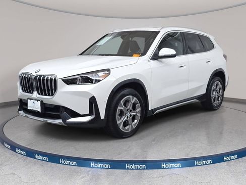 Used 2025 BMW X1 xDrive28i AWD/4WD image 1